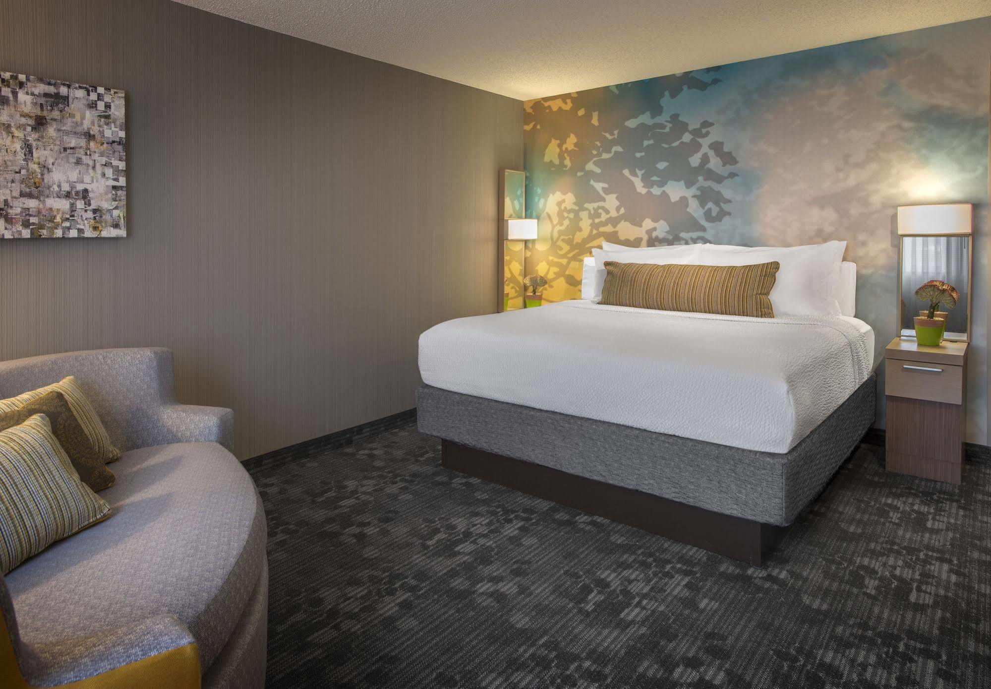 Courtyard Cleveland Airport South Otel Middleburg Heights Dış mekan fotoğraf